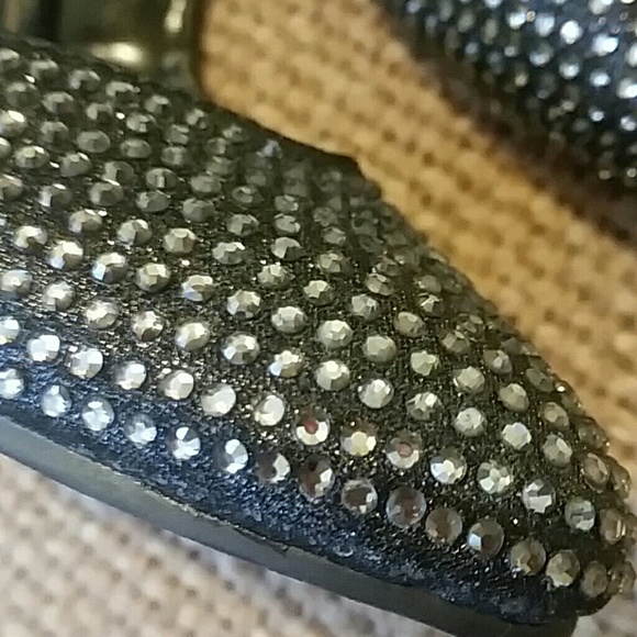 Beautiful  rhinestone heels - Picture 2 of 8